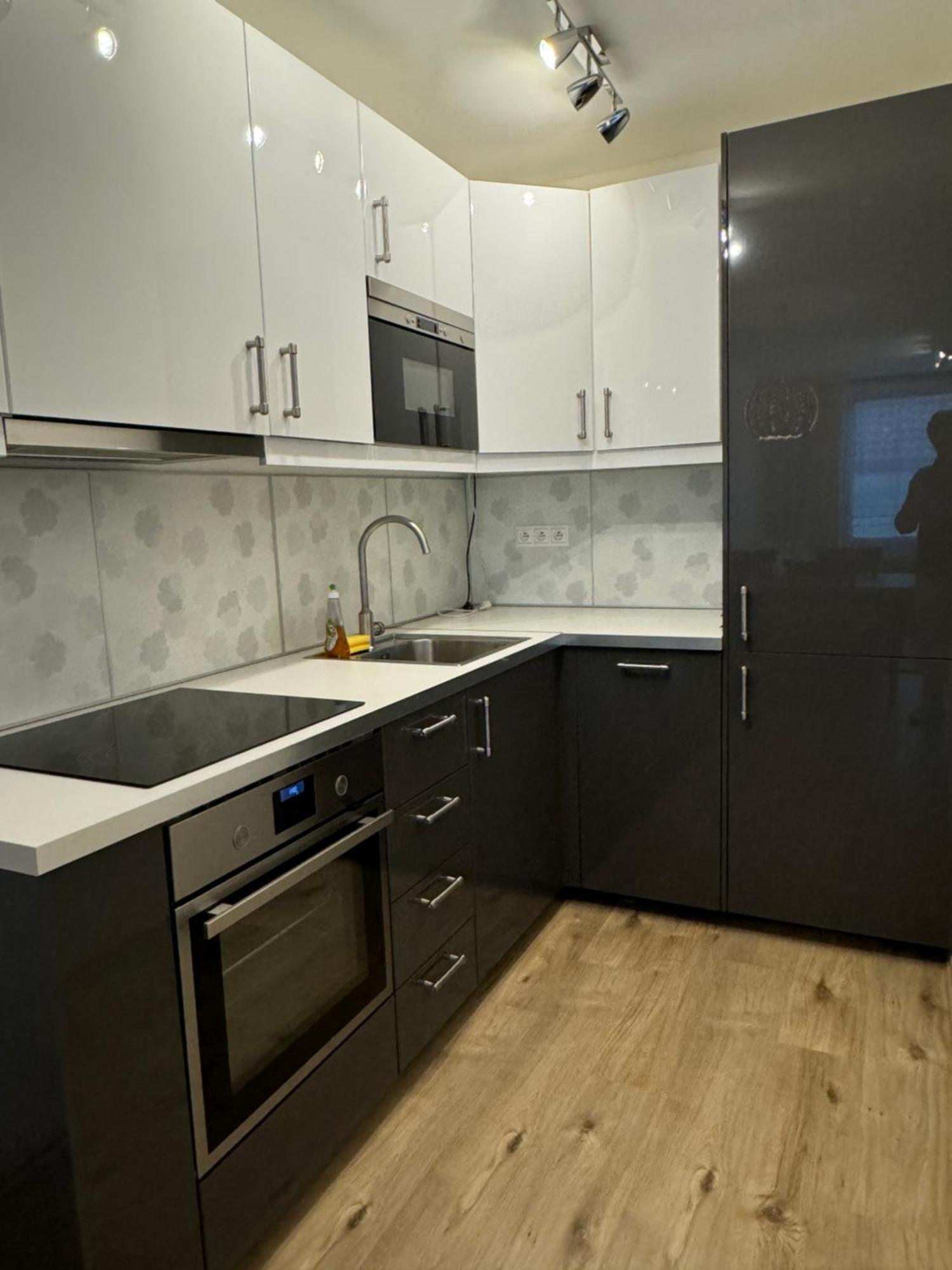 Apartmany Diamant Братислава Экстерьер фото